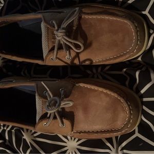 Sperry top-siders